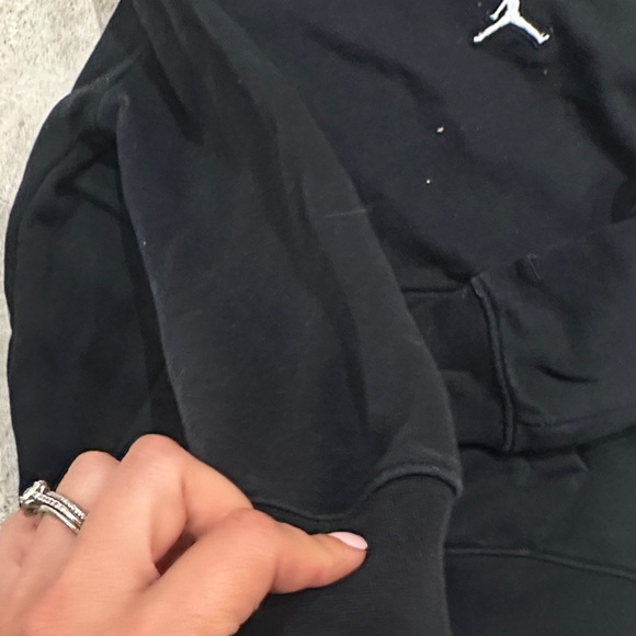 Jordan Kids Black Hoodie with White Emblem - Picture 4 of 6